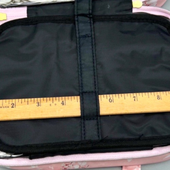 ๐ Stunning Innovative Yumi Kim Make Up Case or Travel Case ๐ - Picture 9 of 16